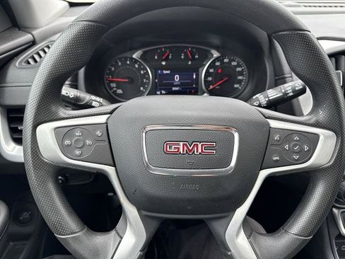 Used 2023 GMC Terrain SLE w/ Driver Convenience Package FWD image 11