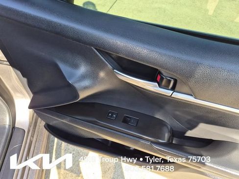 Used 2023 Toyota Camry SE w/ Cold Weather Package AWD/4WD image 13