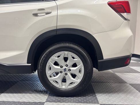 Used 2020 Subaru Forester w/ Alloy Wheel Package AWD/4WD image 11