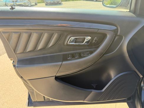 Used 2015 Ford Taurus SHO w/ Equipment Group 401A AWD/4WD image 10