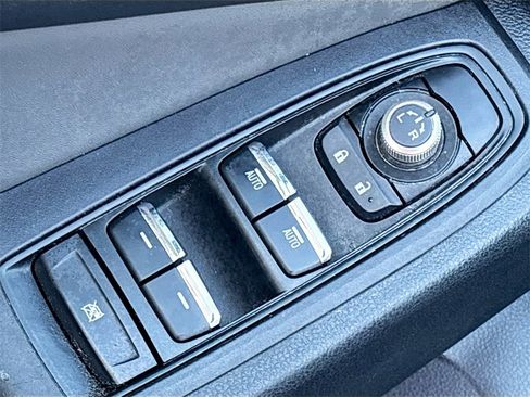 Used 2024 Subaru Ascent Limited image 18