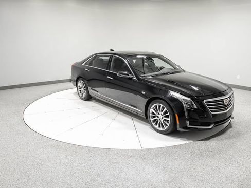 Used 2018 Cadillac CT6 Luxury AWD/4WD image 30
