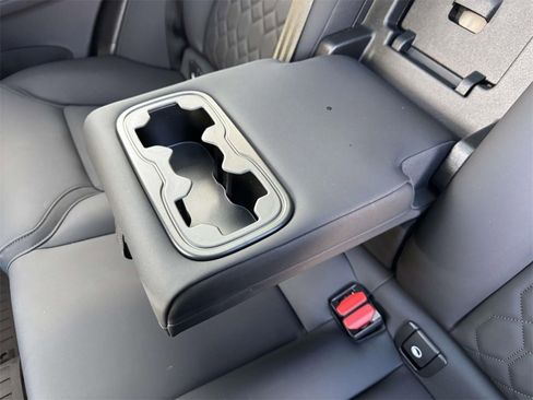 Certified 2026 Volvo XC60 B5 Plus w/ Climate Package image 10