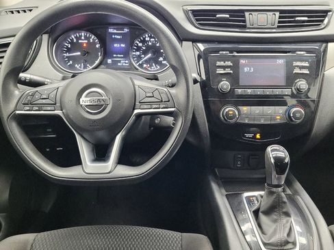 Used 2018 Nissan Rogue Sport S w/ S Appearance Package FWD image 22