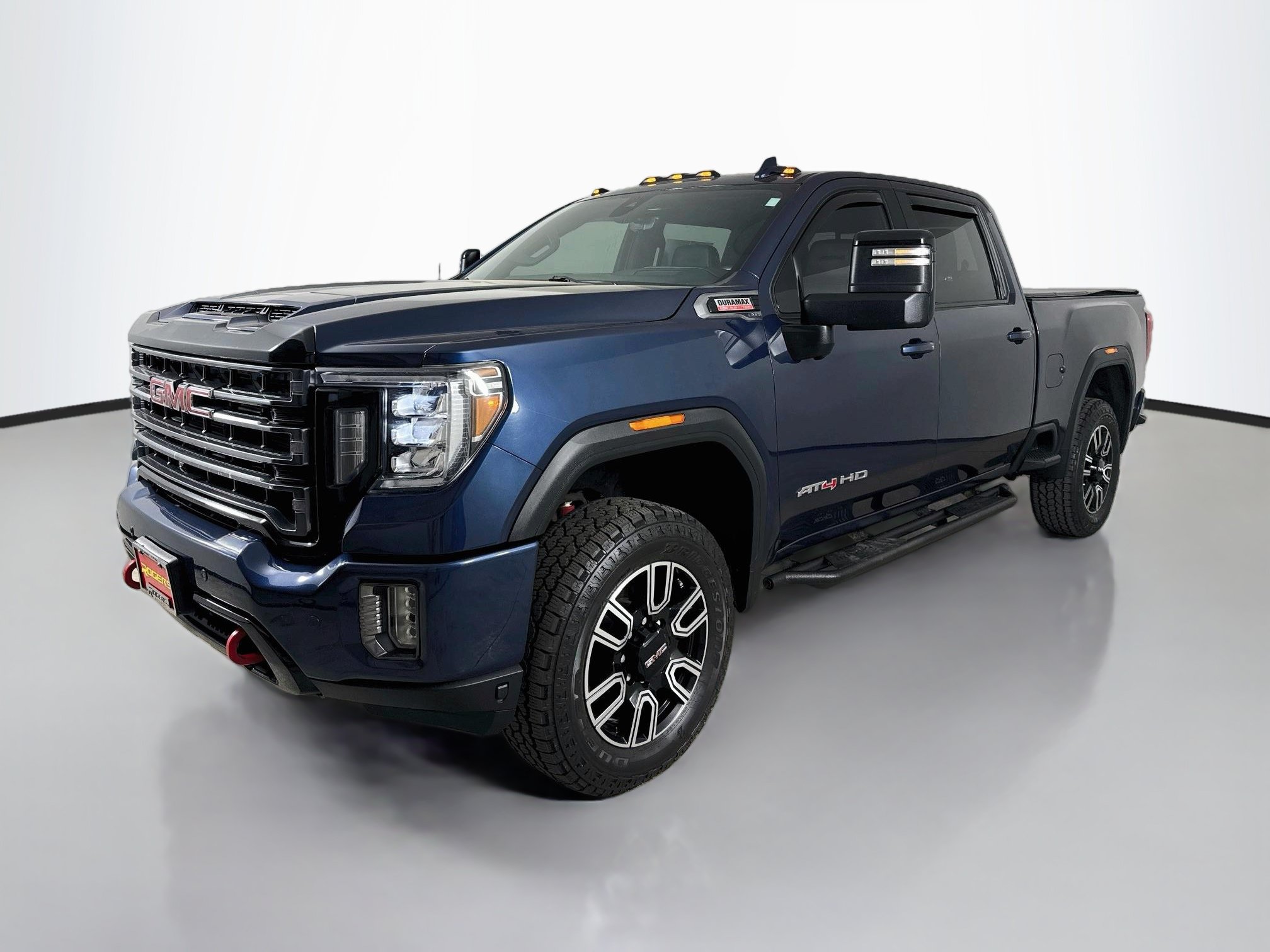 Used 2021 GMC Sierra 2500 AT4 w/ AT4 Premium Plus Package AWD/4WD image 3