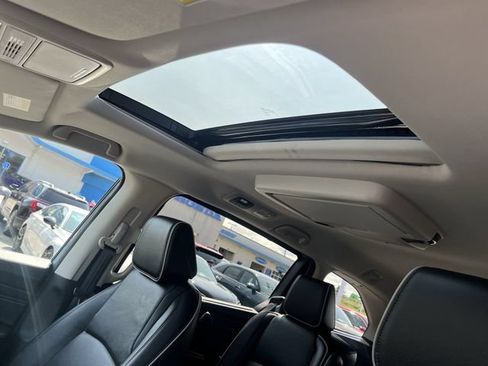 Used 2025 Honda Odyssey Touring image 18