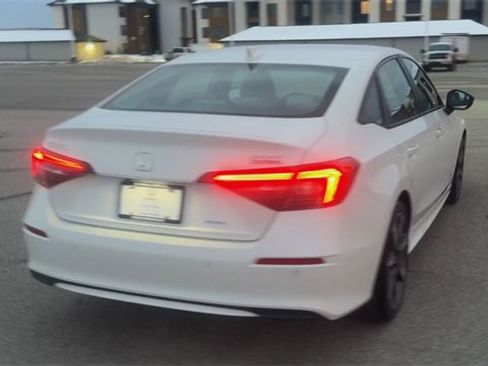 Certified 2025 Honda Civic Sport Touring image 8