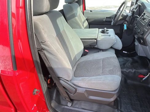 Used 2016 Ford F250 XL w/ Power Equipment Group image 34