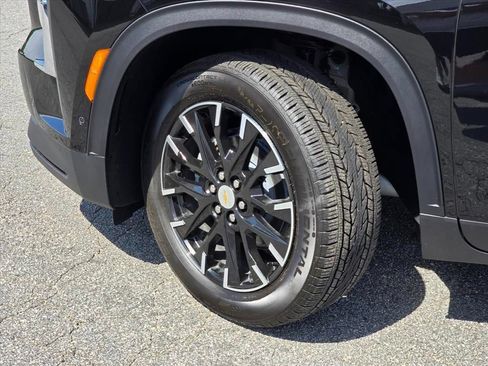 New 2026 Chevrolet Traverse LT w/ Enhanced Driving Package FWD image 22