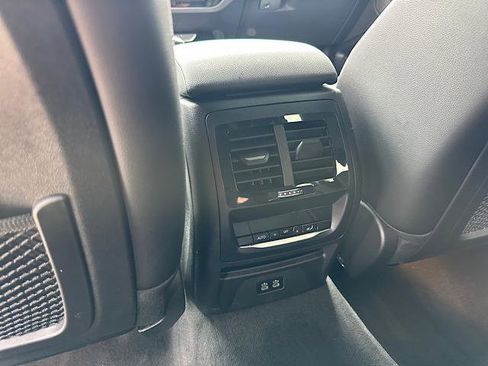 Certified 2024 BMW X3 xDrive30i w/ Premium Package image 21