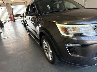 Certified 2018 Ford Explorer XLT w/ Equipment Group 202A