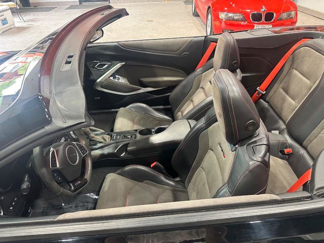 Used 2022 Chevrolet Camaro ZL1 RWD image 30
