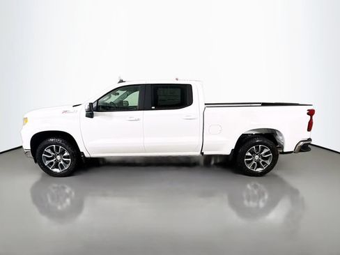 New 2026 Chevrolet Silverado 1500 LT w/ Z71 Off-Road Package AWD/4WD image 4