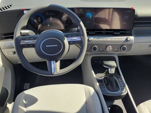 New 2026 Hyundai Kona SE FWD image 6