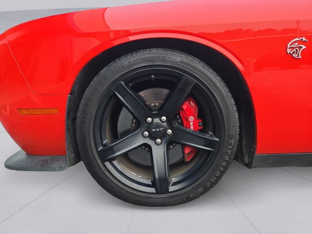Used 2019 Dodge Challenger SRT Hellcat w/ Plus Package RWD image 9