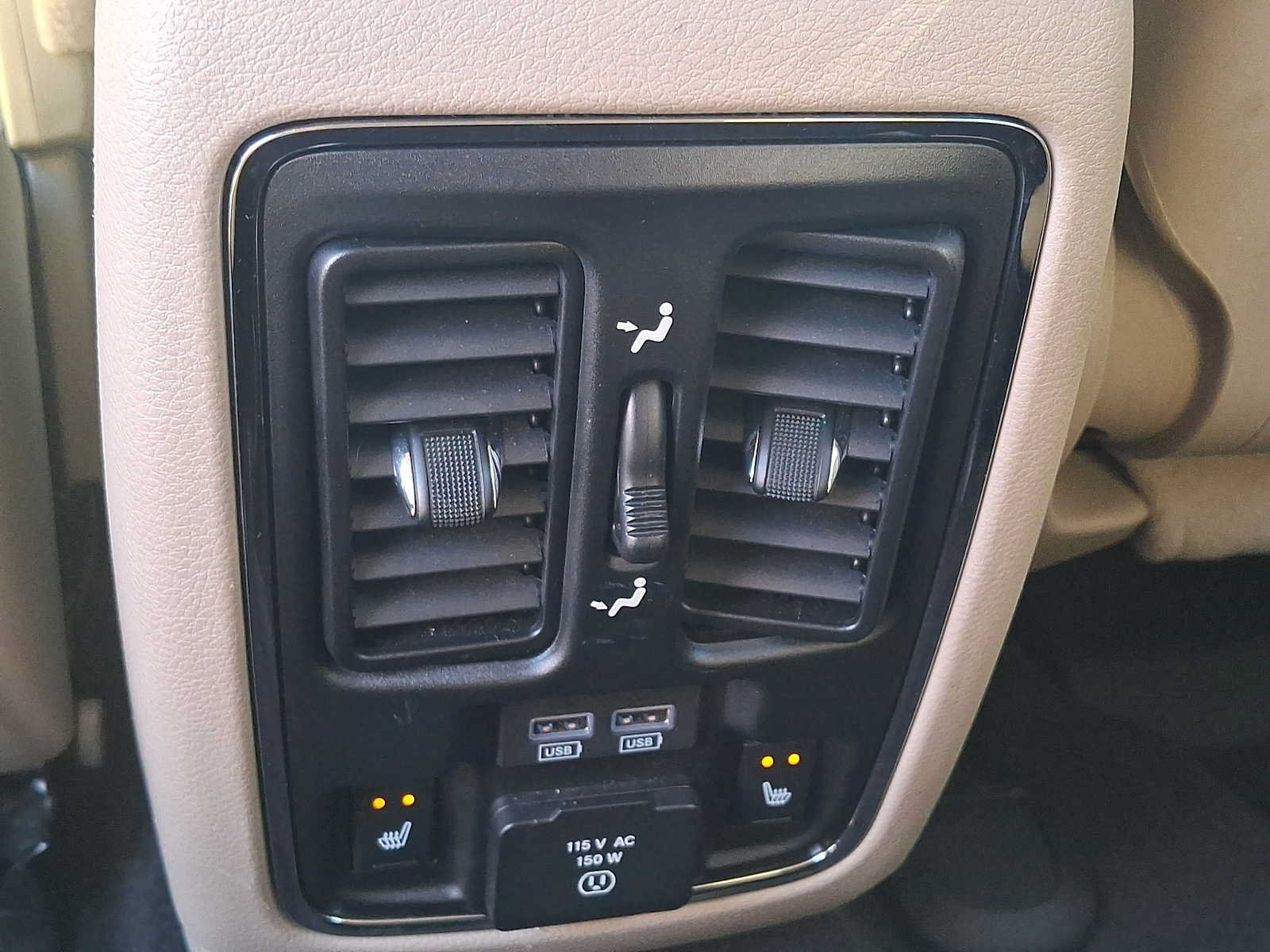 Used 2018 Jeep Grand Cherokee Limited AWD/4WD image 11