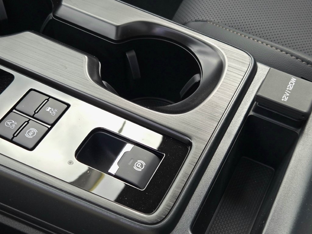 New 2026 Subaru Outback Limited AWD/4WD image 38