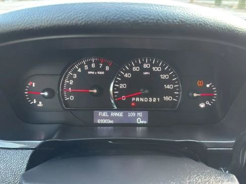 Used 2006 Cadillac DTS image 17