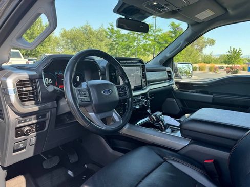 Used 2023 Ford F150 Lariat AWD/4WD image 17