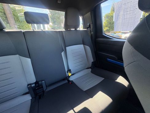 Used 2025 Toyota Tacoma TRD Off-Road image 36