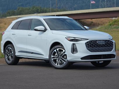 New 2025 Audi Q5 Premium