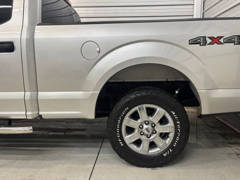 Used 2019 Ford F150 XLT w/ Trailer Tow Package image 6