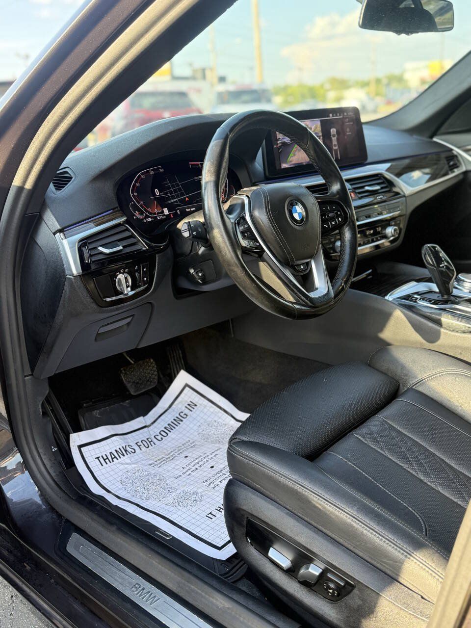 Used 2021 BMW 530i xDrive w/ Convenience Package AWD/4WD image 9