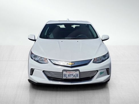 Used 2017 Chevrolet Volt LT w/ Comfort Package FWD image 2