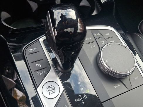 Used 2024 BMW X3 xDrive30i w/ Convenience Package image 16