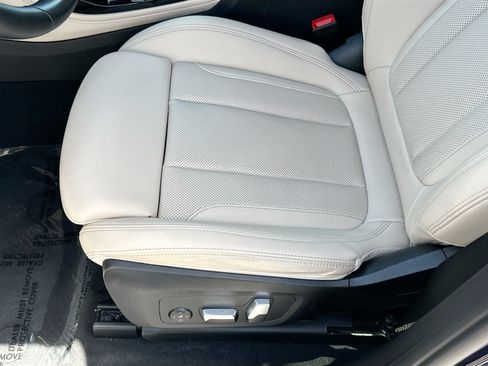 Certified 2024 BMW X4 xDrive30i w/ M Sport Package AWD/4WD image 20