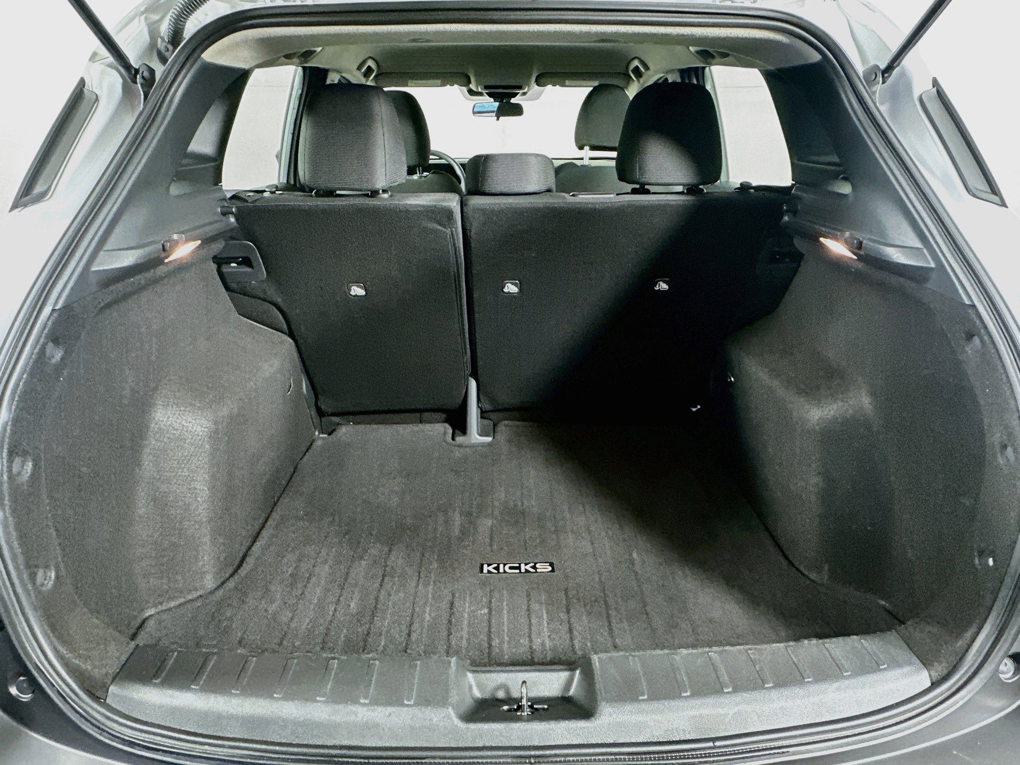 Used 2025 Nissan Kicks S FWD image 26