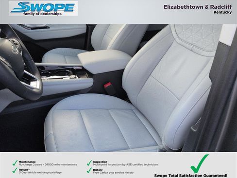 Used 2025 Ford Explorer Platinum w/ Ultimate Package image 10