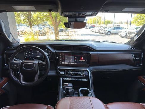 Used 2024 GMC Sierra 1500 Denali Ultimate AWD/4WD image 39