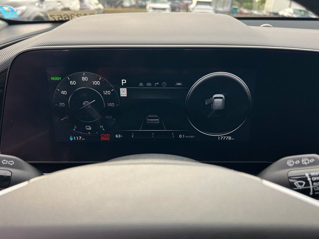 Certified 2023 Kia Niro Wind w/ Wind Preserve Package FWD image 20