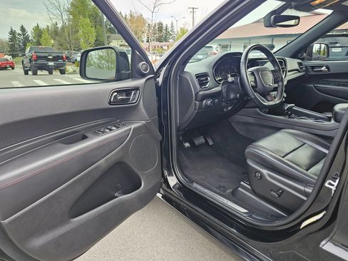 Used 2021 Dodge Durango R/T w/ Blacktop Package AWD/4WD image 28