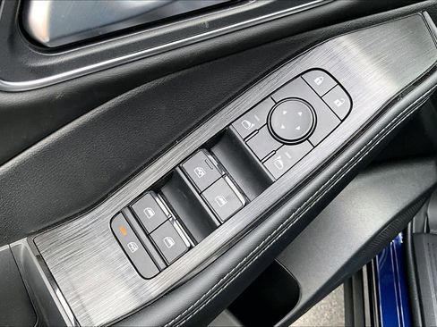 New 2026 Nissan Rogue Platinum image 19