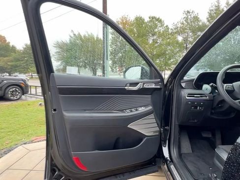 Certified 2025 Hyundai Palisade Calligraphy image 36