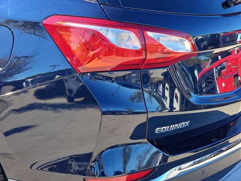 Used 2020 Chevrolet Equinox LT w/ Sport Edition image 38