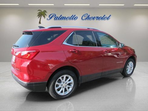 Certified 2018 Chevrolet Equinox LT w/ Sun & Infotainment Package AWD/4WD image 3
