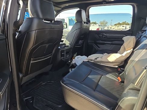 Used 2022 RAM 1500 Limited w/ Night Edition image 11