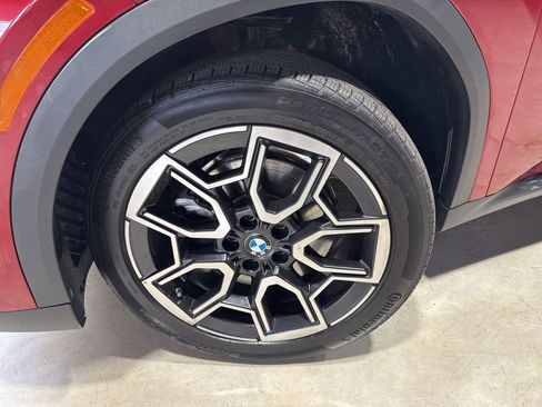 Used 2026 BMW X2 xDrive28i image 2