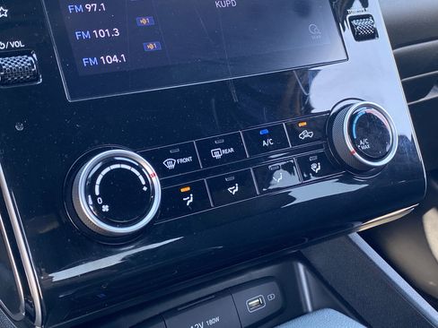Certified 2022 Hyundai Santa Cruz SEL AWD/4WD image 23