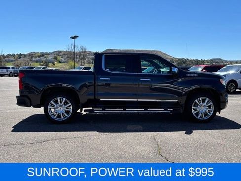Used 2024 Chevrolet Silverado 1500 High Country w/ Technology Package AWD/4WD image 7
