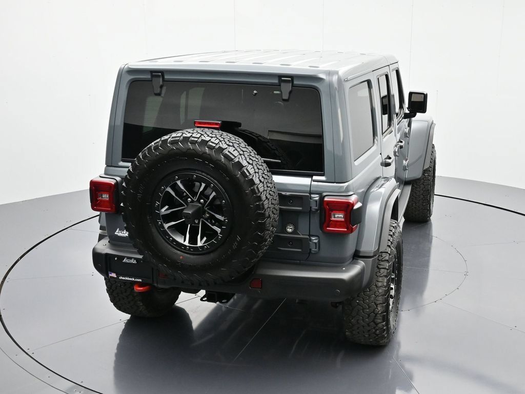 New 2025 Jeep Wrangler Unlimited Rubicon AWD/4WD image 32