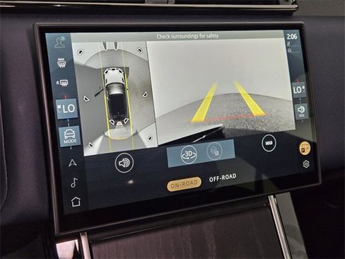 New 2026 Land Rover Range Rover Velar Dynamic SE image 25