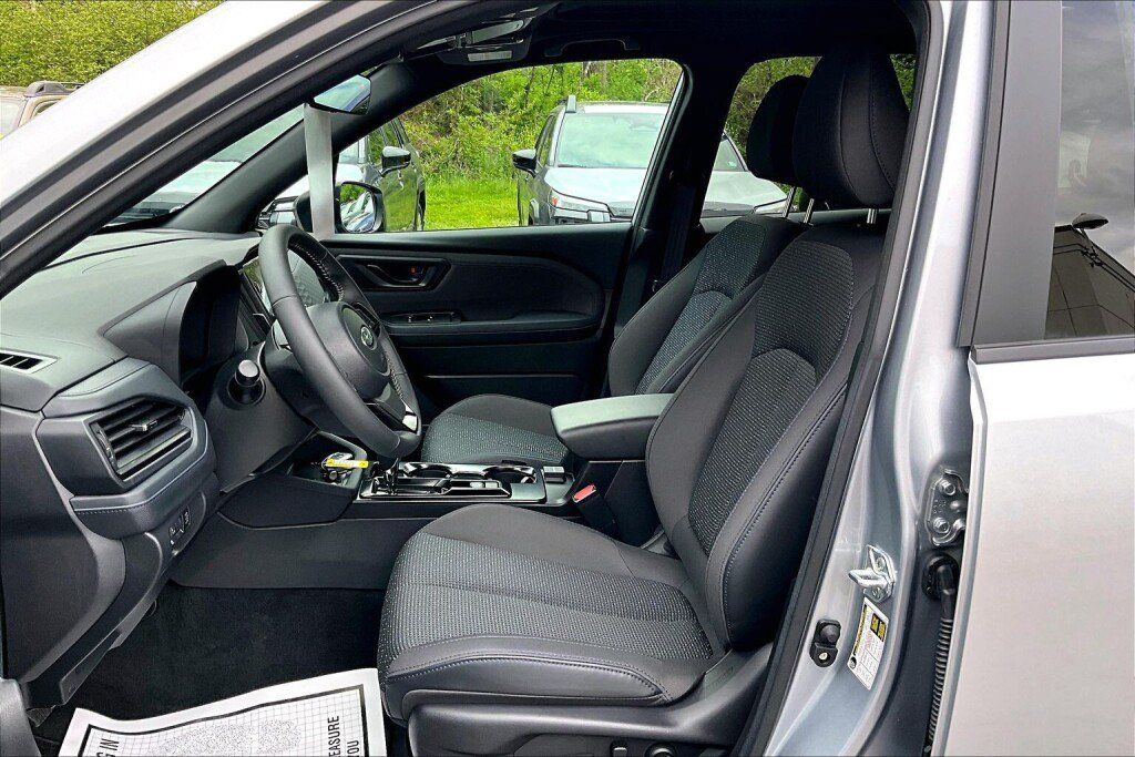 Used 2026 Subaru Forester Premium AWD/4WD image 15