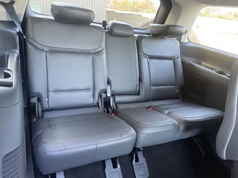 New 2025 Ford Expedition Active image 65