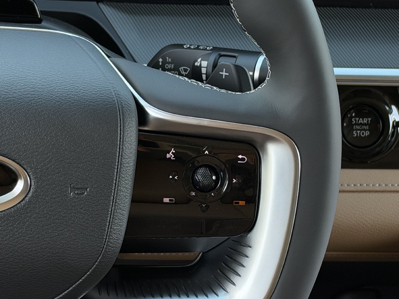 New 2027 INFINITI QX80 Luxe AWD/4WD image 14