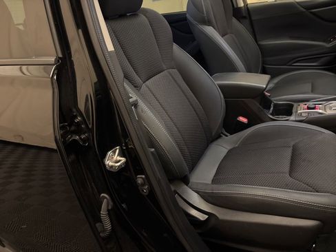 Used 2023 Subaru Forester Premium image 23