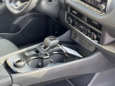 New 2026 Nissan Rogue SV w/ Cold Weather Package image 19